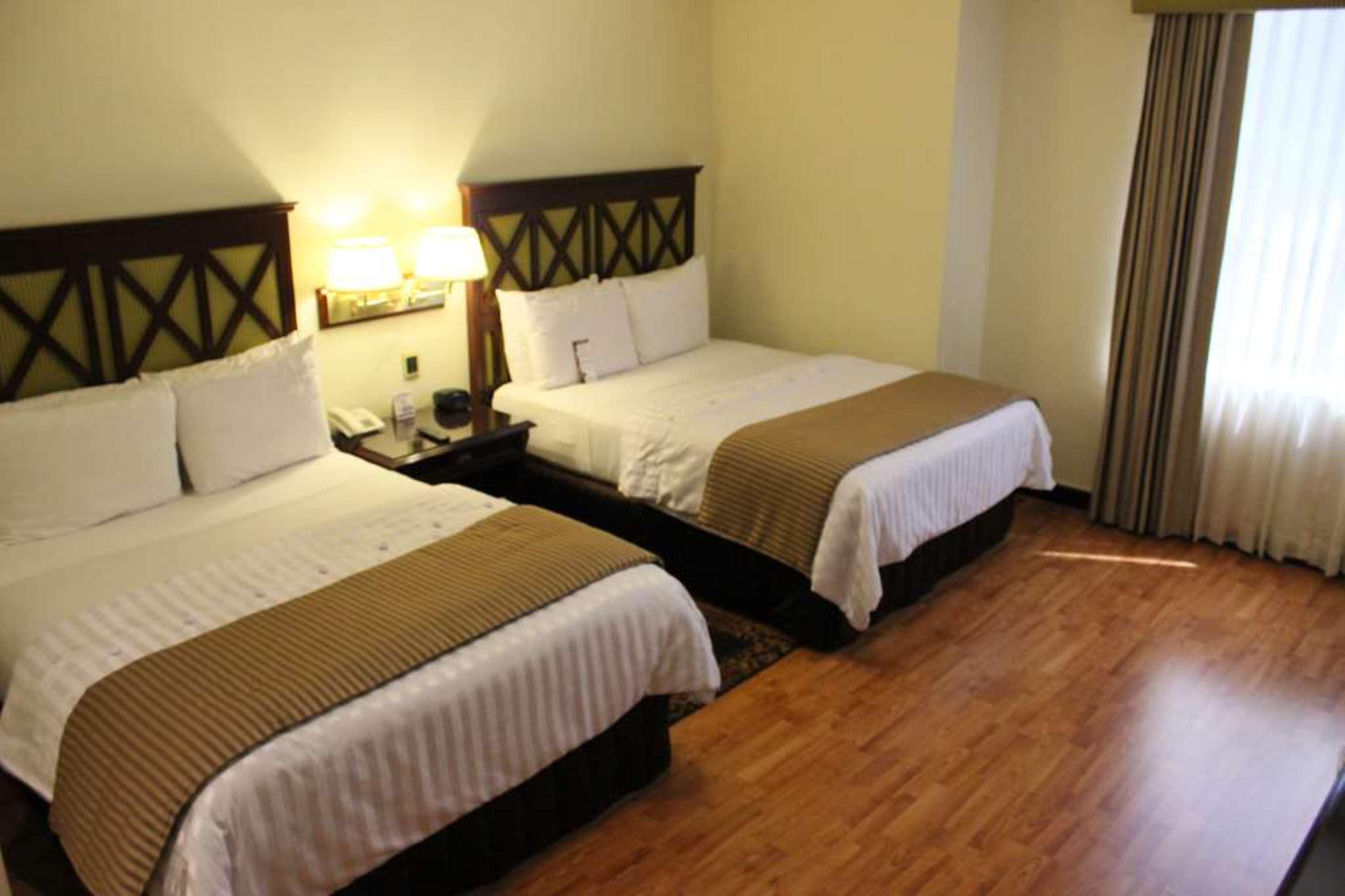Hotel Western Stofella 4*