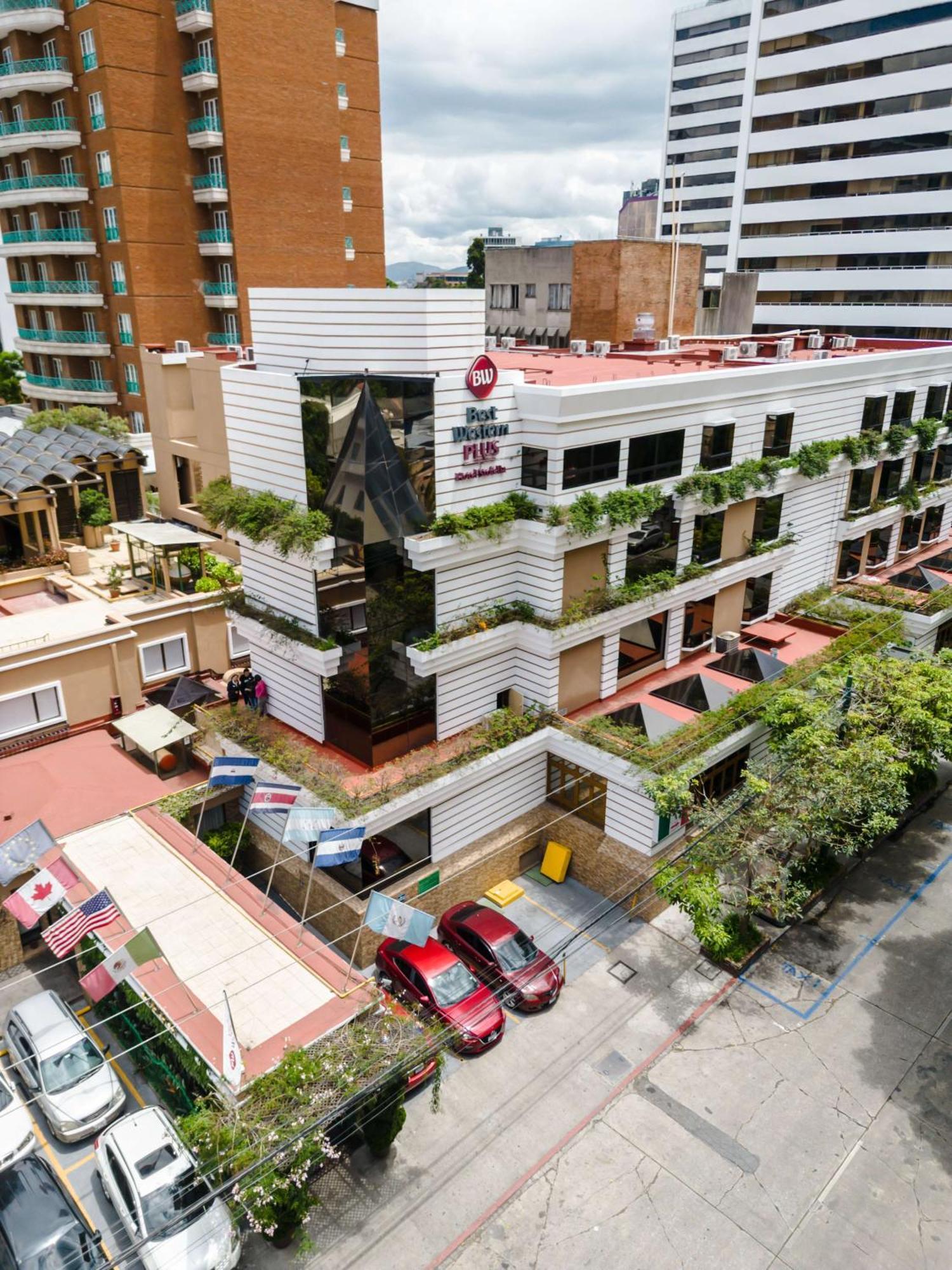 Western Stofella Hotel 4*