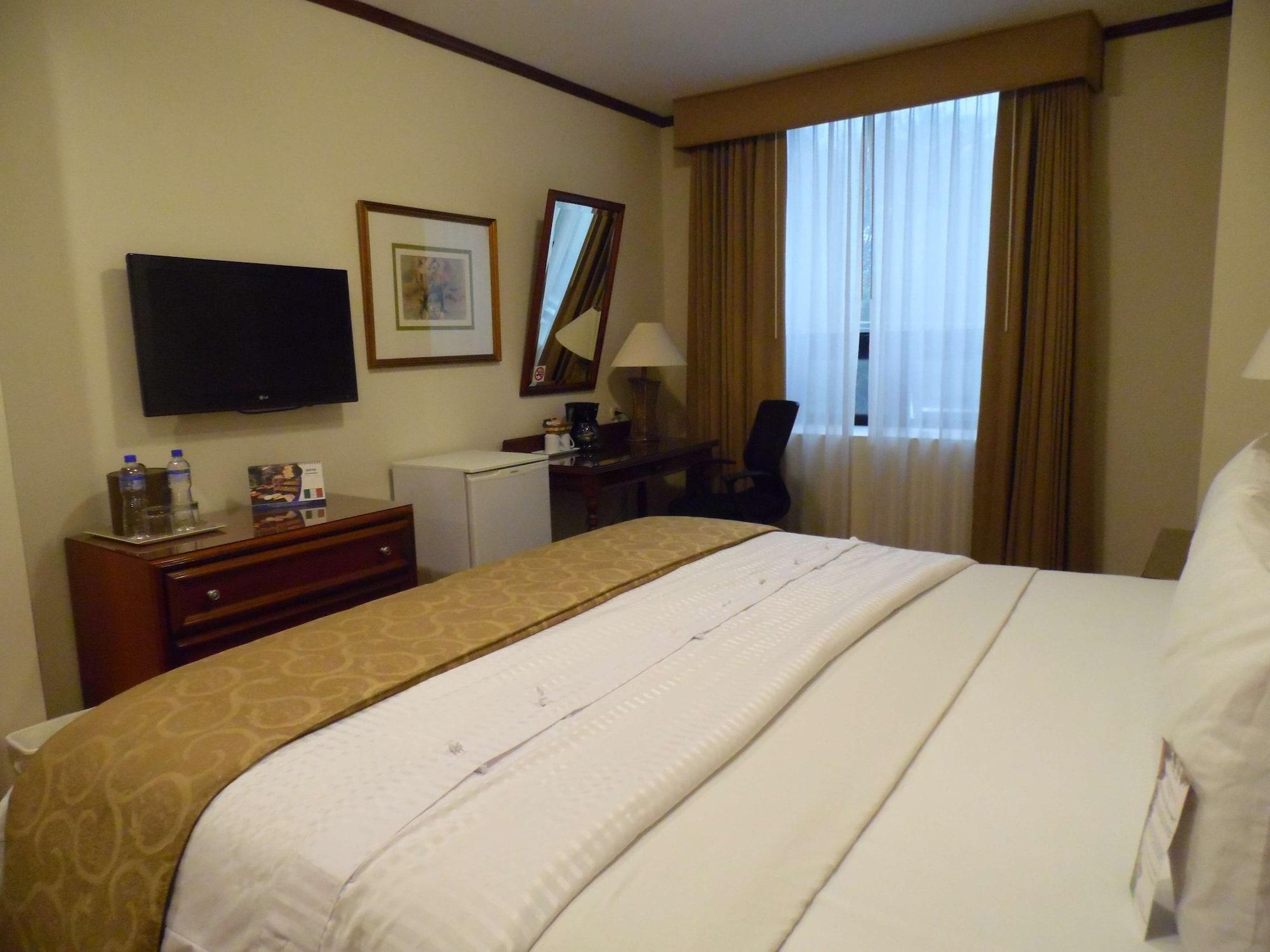 Western Stofella 4*